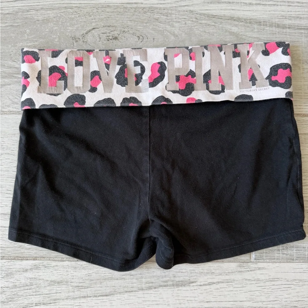 PINK Victoria's Secret White Leggings with Pink & Black Leopard Print - Picture 3 of 5